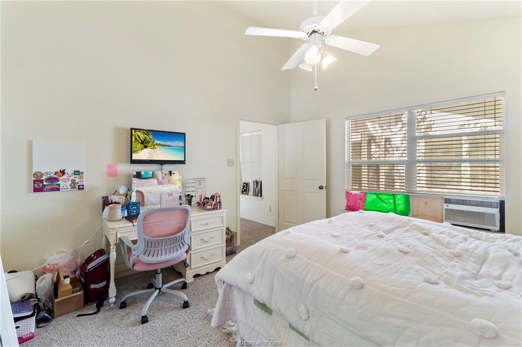 1108 Neal Pickett Drive, College Station, Texas image 31