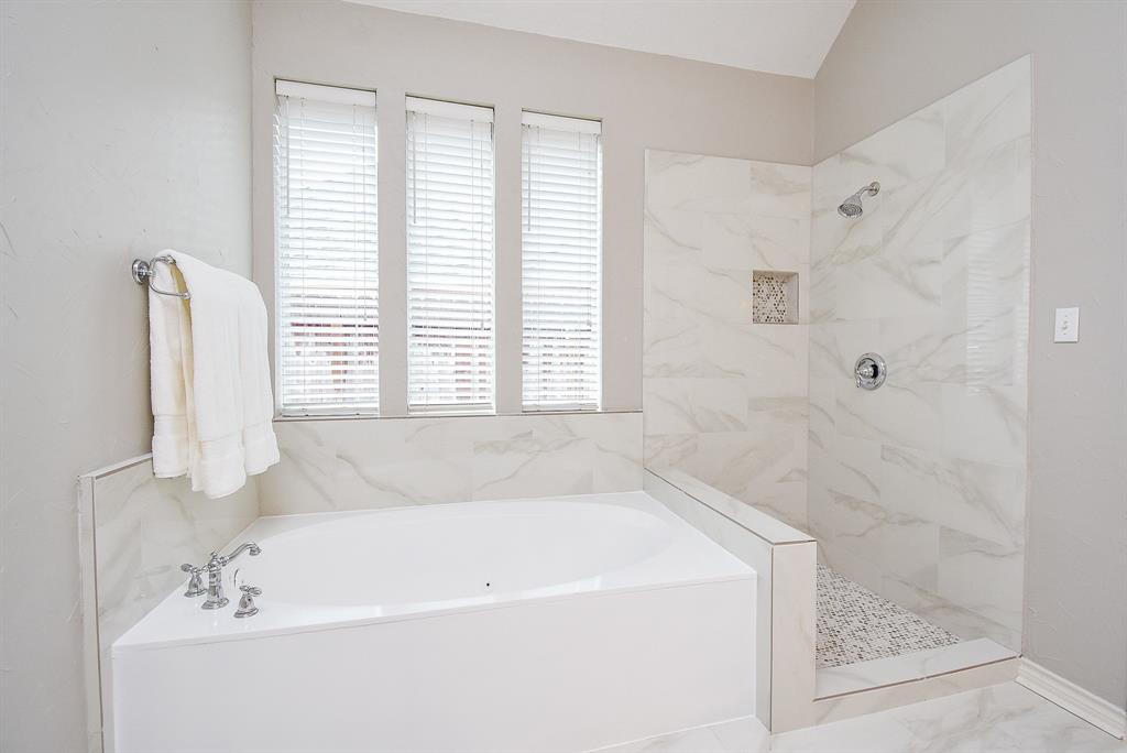 6022 Hansford Lane, Sugar Land, Texas image 25