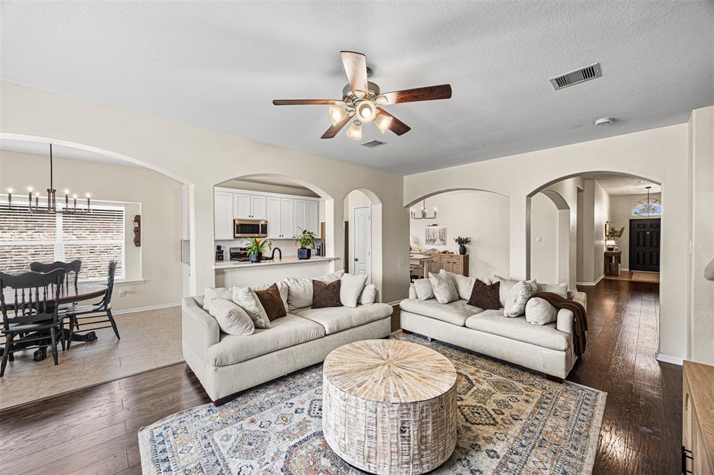 5022 Bay Lane, Bacliff, Texas image 10