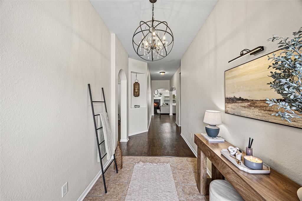 5022 Bay Lane