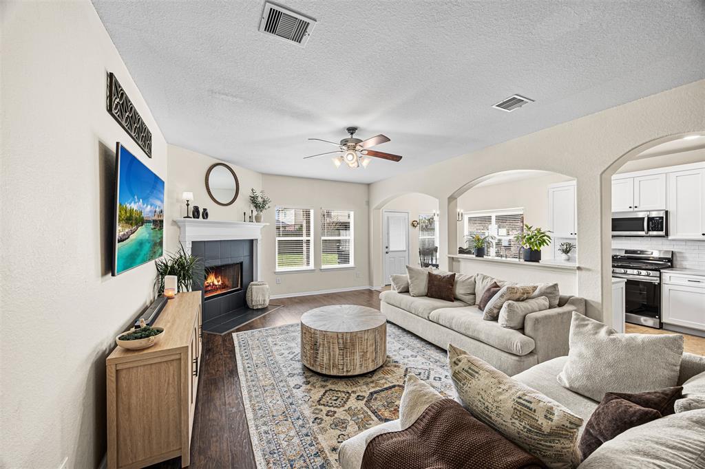 5022 Bay Lane, Bacliff, Texas image 9