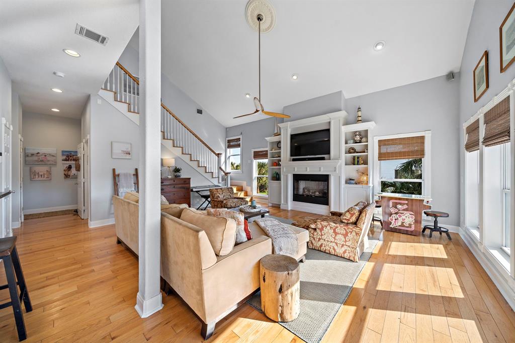 13826 Mutiny Lane, Galveston, Texas image 3