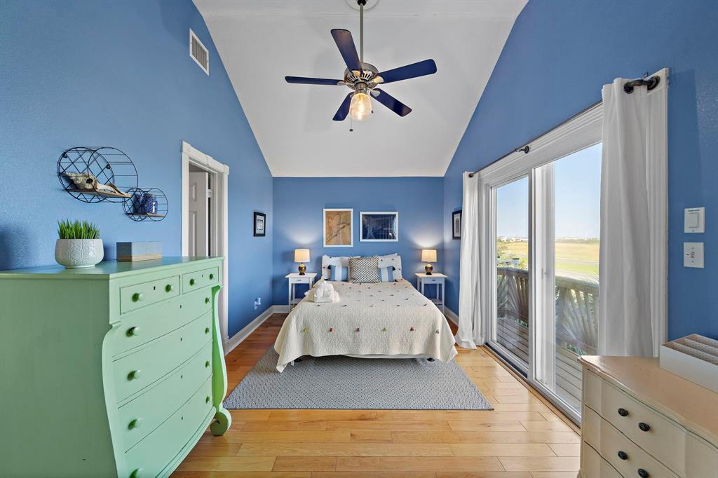 13826 Mutiny Lane, Galveston, Texas image 23