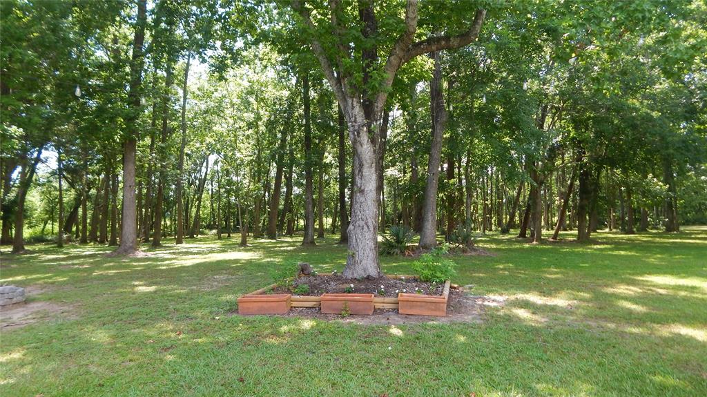 142 County Road 1332, Liberty, Texas image 36