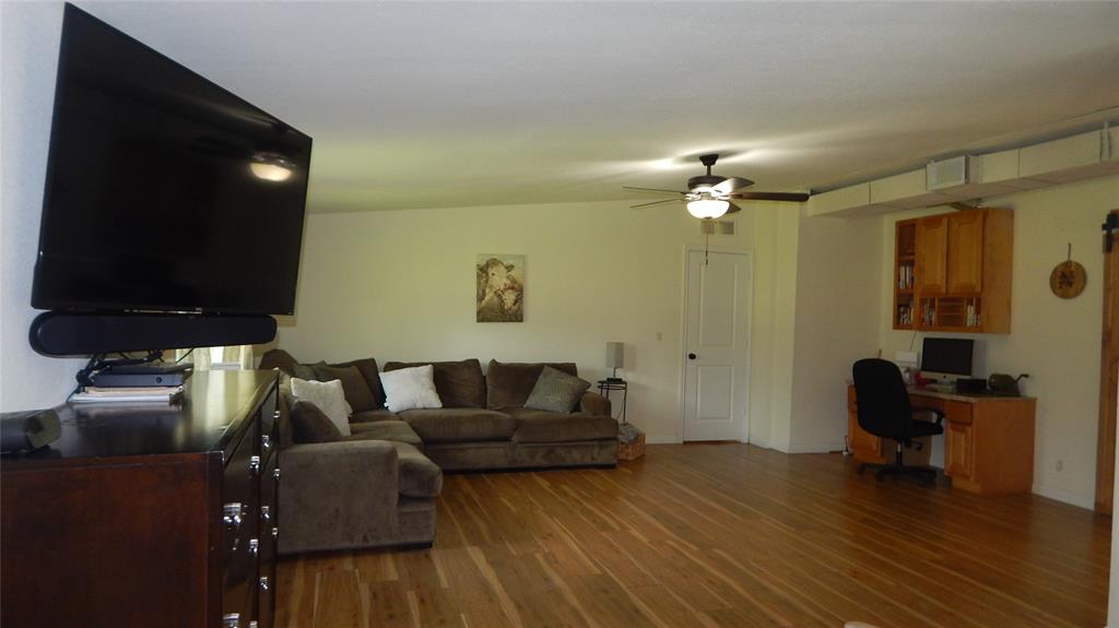 142 County Road 1332, Liberty, Texas image 25