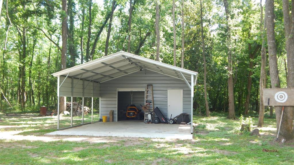 142 County Road 1332, Liberty, Texas image 40