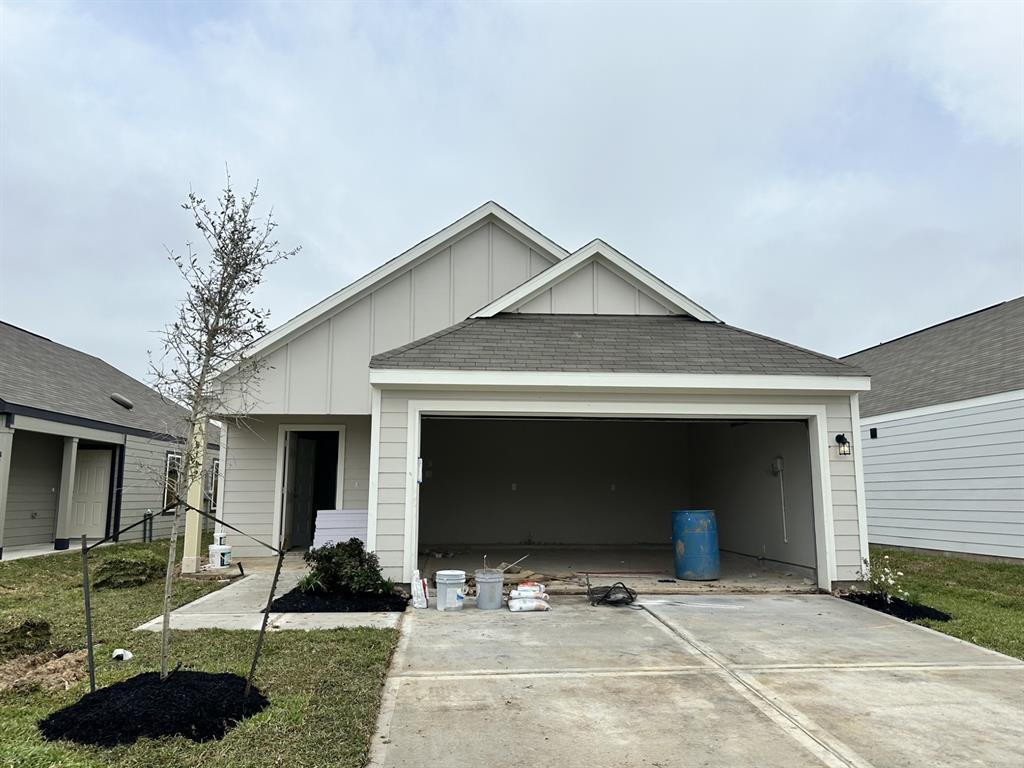 8112 Vanilla Orchid Drive, Houston, Texas image 2