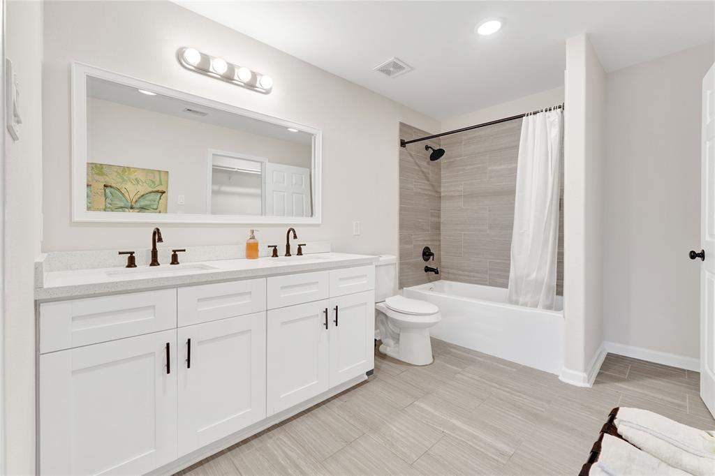 6320 Laura Koppe Road, Houston, Texas image 12