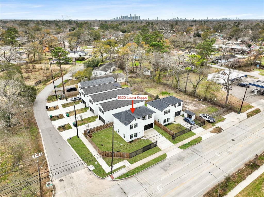 6320 Laura Koppe Road, Houston, Texas image 3