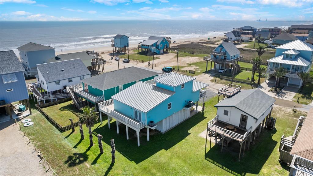 206 Sand Dune Court, Surfside Beach, Texas image 11