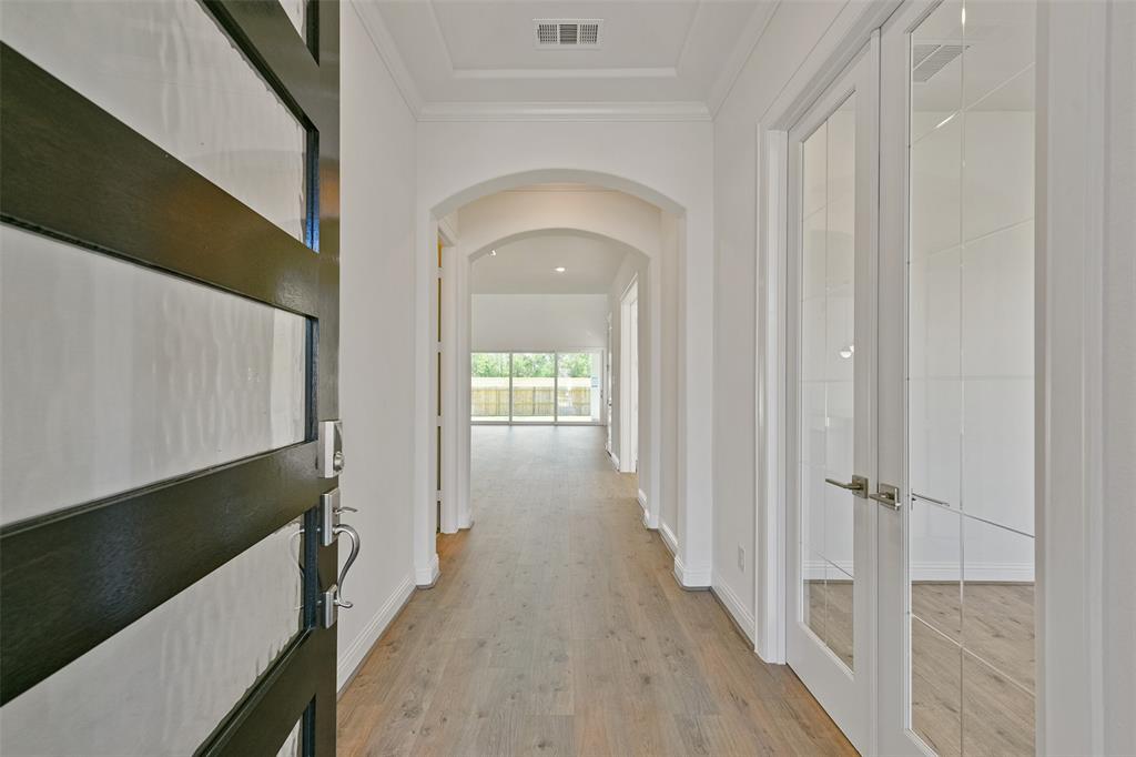 9902 Deep Water Drive