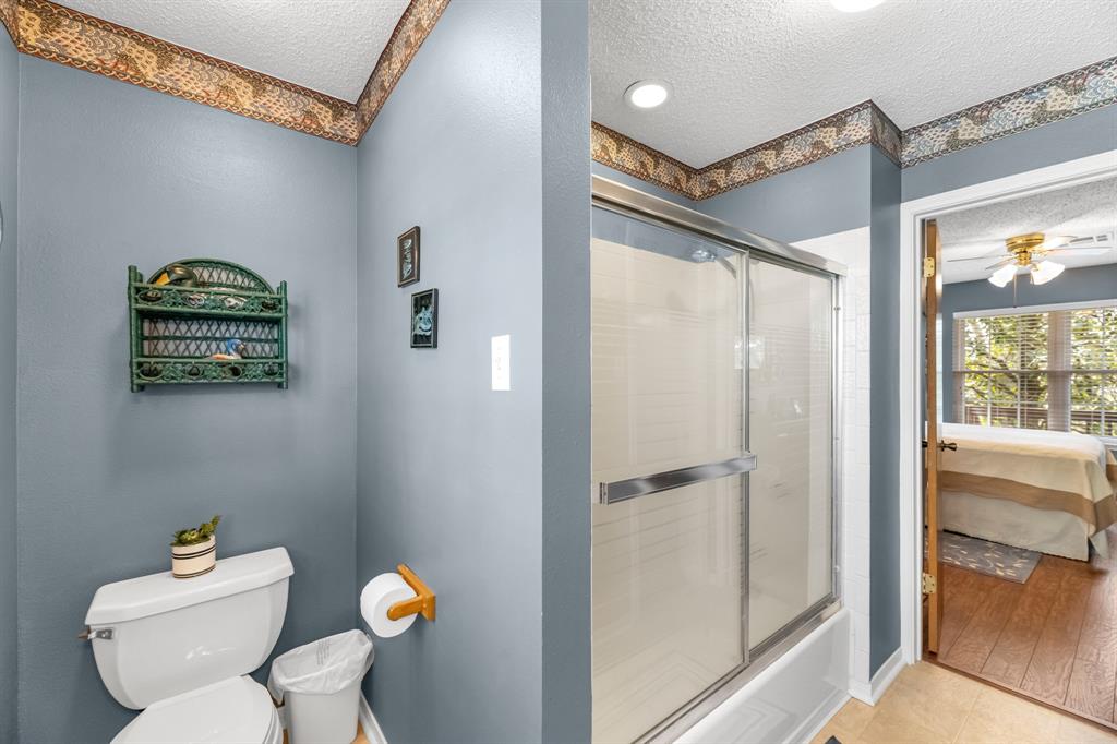 806 Riverside Drive, Alvin, Texas image 32