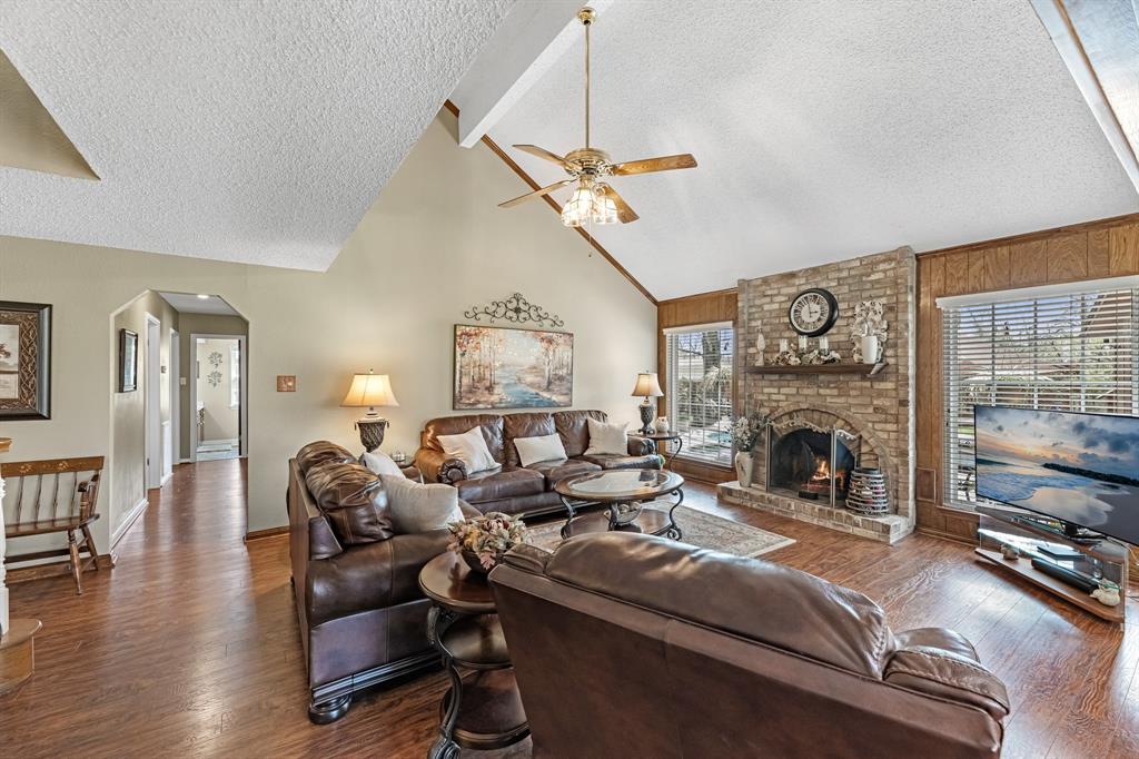 806 Riverside Drive, Alvin, Texas image 14