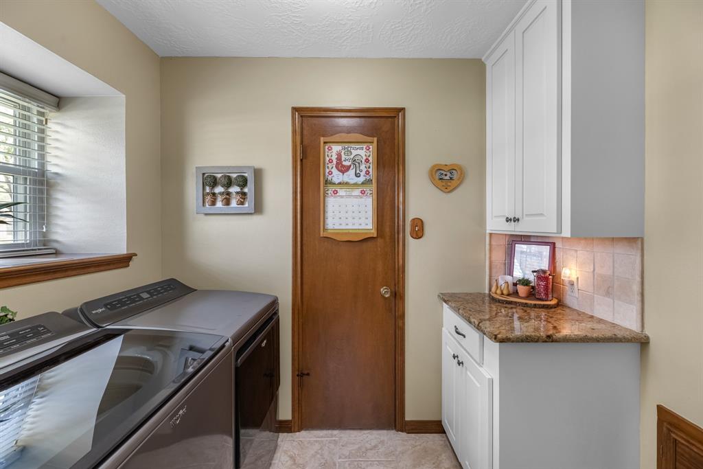 806 Riverside Drive, Alvin, Texas image 33