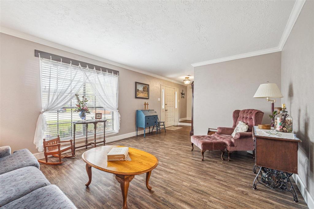 4207 Stoney View Drive, Pasadena, Texas image 3