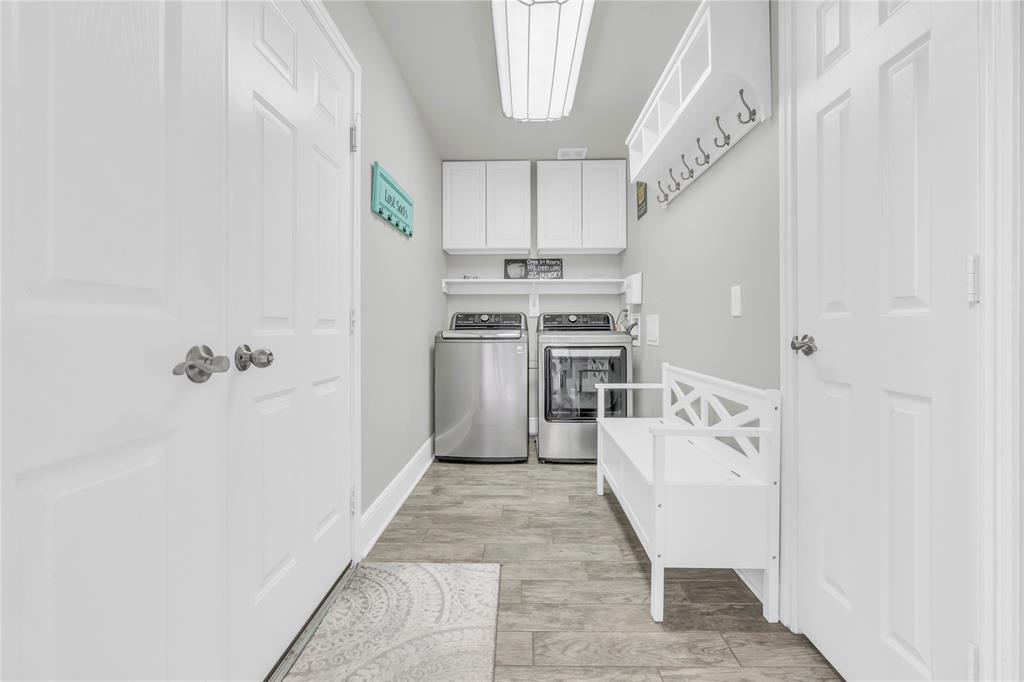 2402 Legends Gate Drive, Spring, Texas image 37
