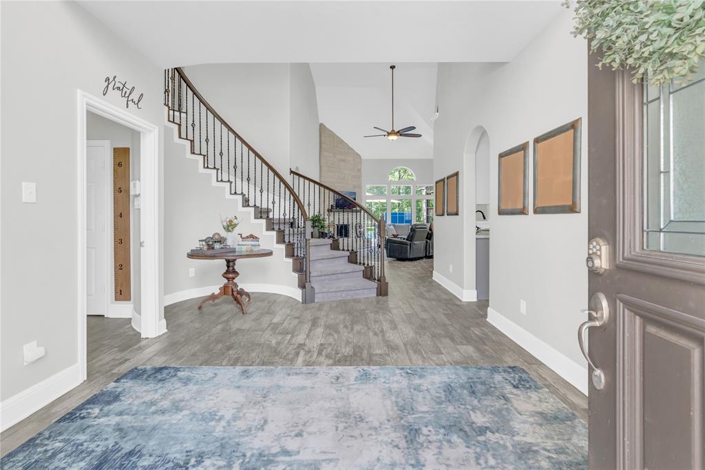 2402 Legends Gate Drive, Spring, Texas image 8
