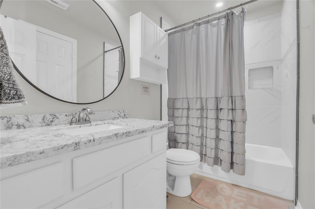 2402 Legends Gate Drive, Spring, Texas image 35