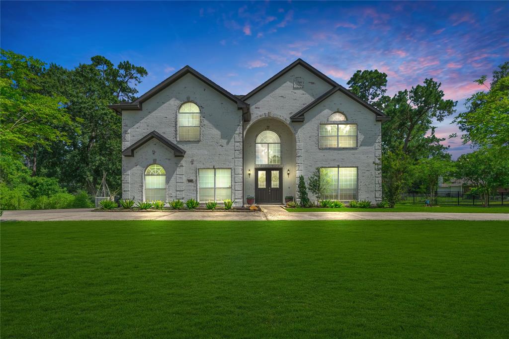 2402 Legends Gate Drive, Spring, Texas image 5