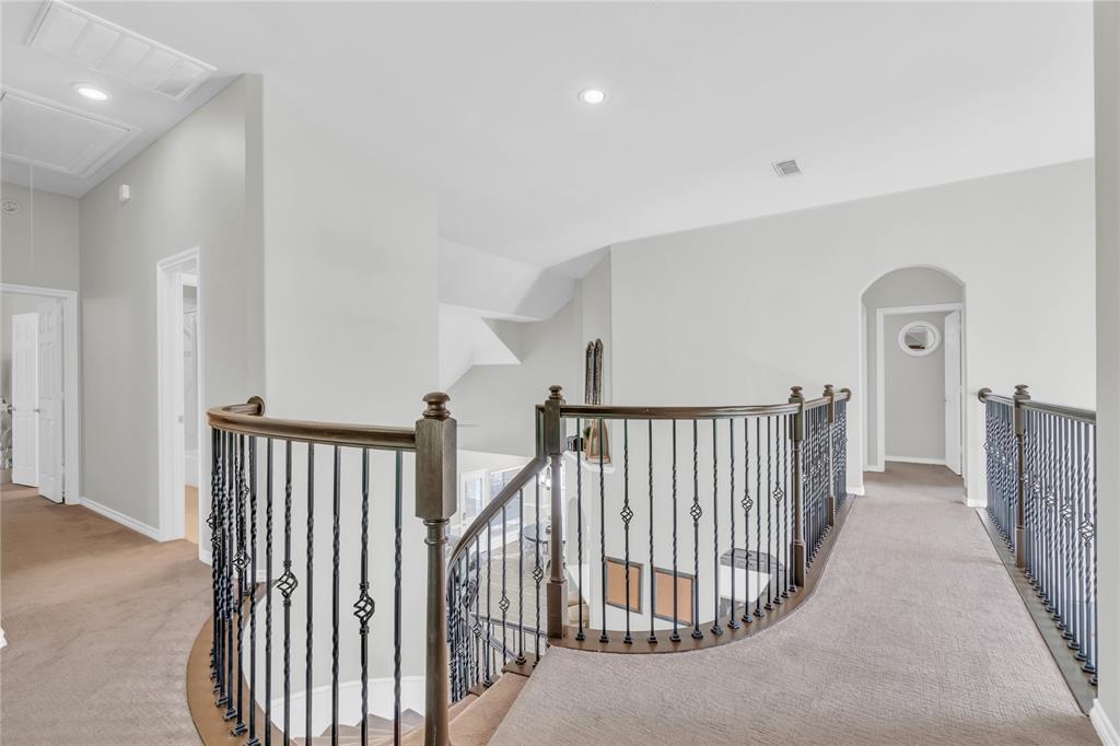 2402 Legends Gate Drive, Spring, Texas image 33