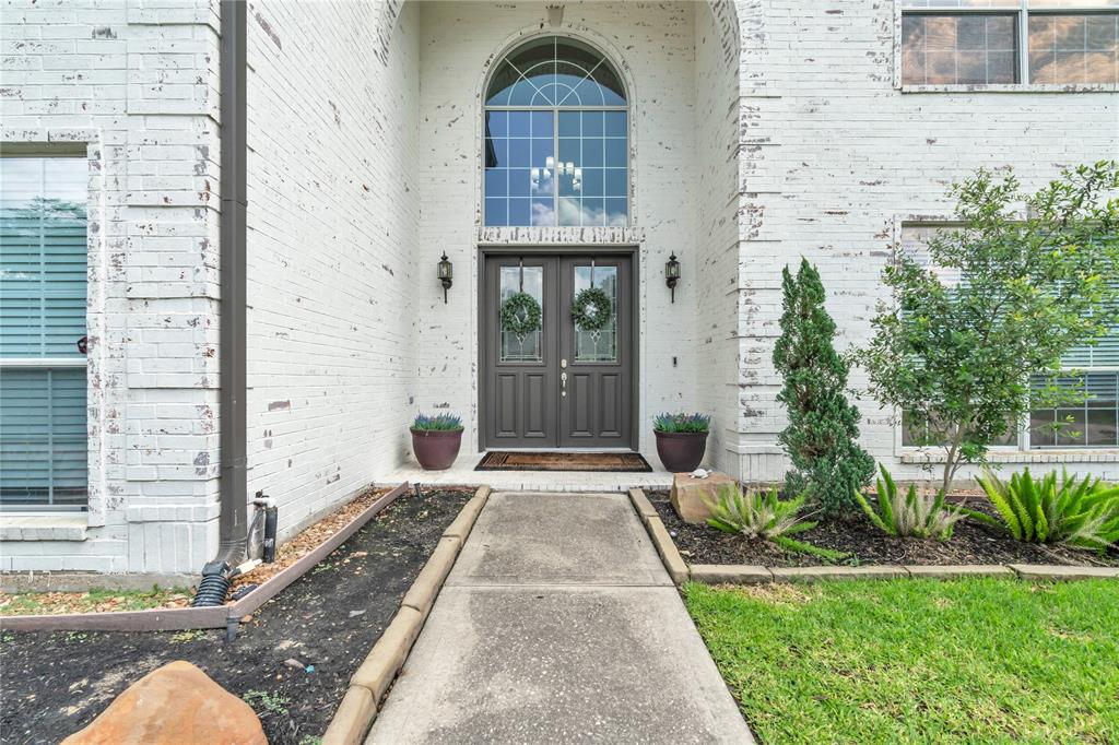 2402 Legends Gate Drive, Spring, Texas image 7