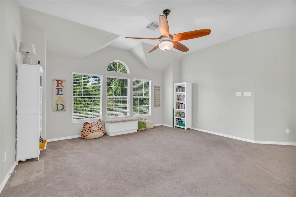 2402 Legends Gate Drive, Spring, Texas image 29