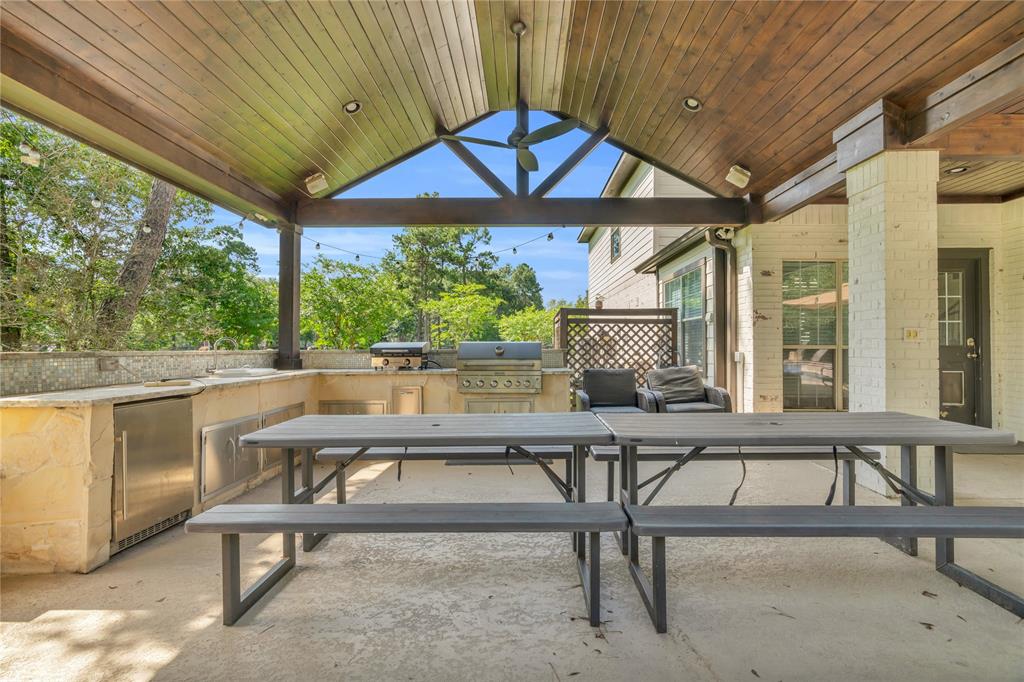 2402 Legends Gate Drive, Spring, Texas image 45