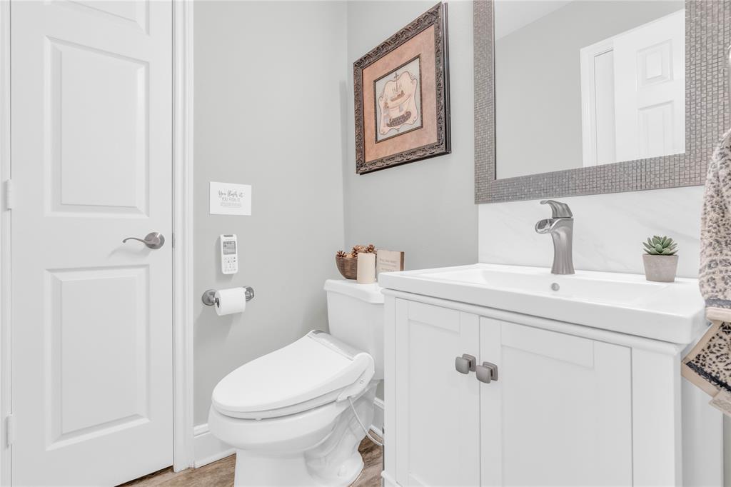 2402 Legends Gate Drive, Spring, Texas image 27