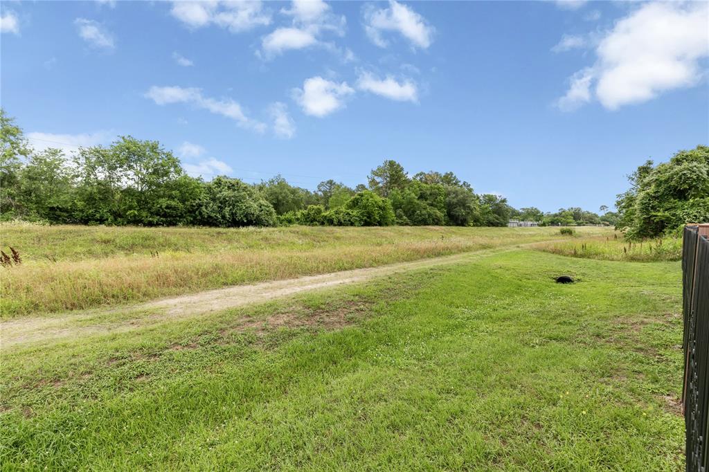 7422 Shady Vale Lane, Houston, Texas image 13