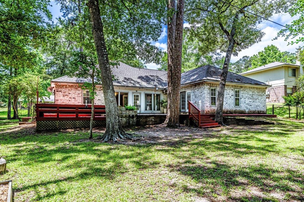 304 Inverness Street, Huntsville, Texas image 30