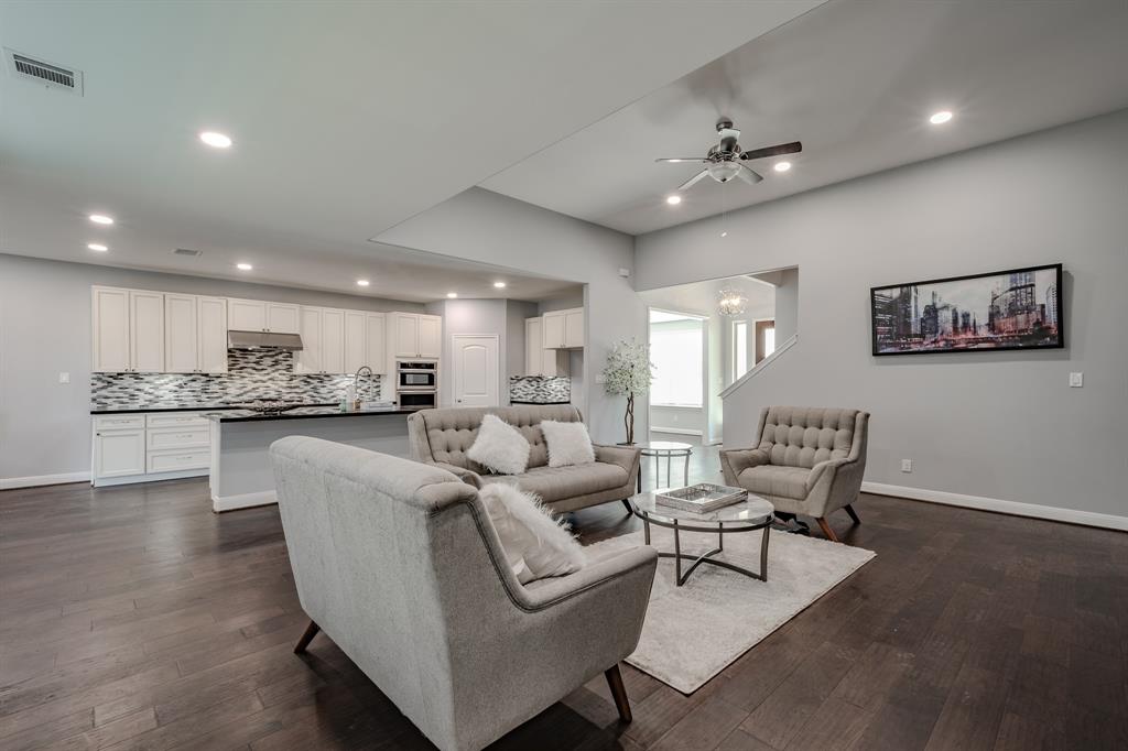 40242 Spyglass Hill Drive, Cleveland, Texas image 11