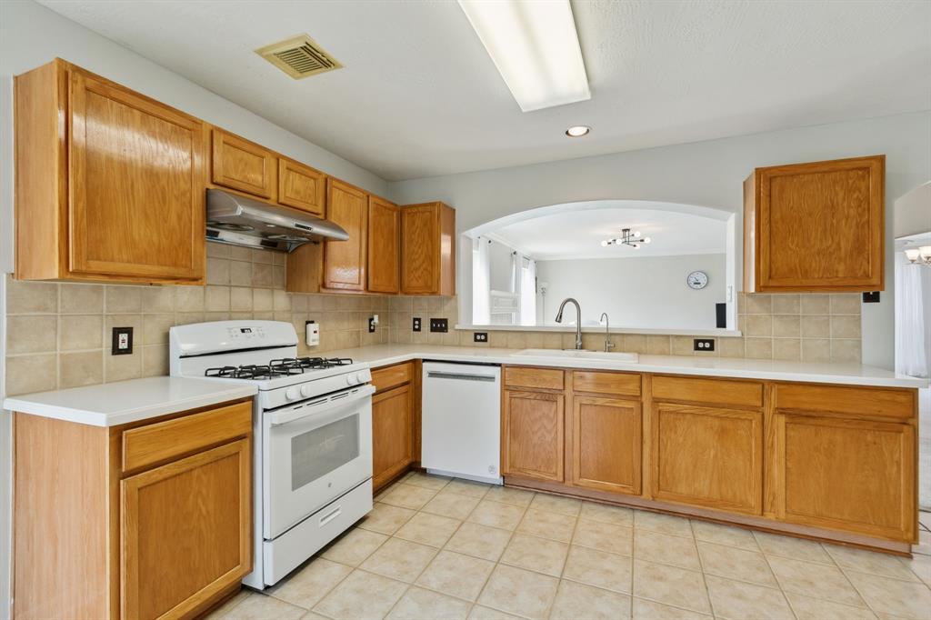19710 Ringwald Court, Spring, Texas image 12