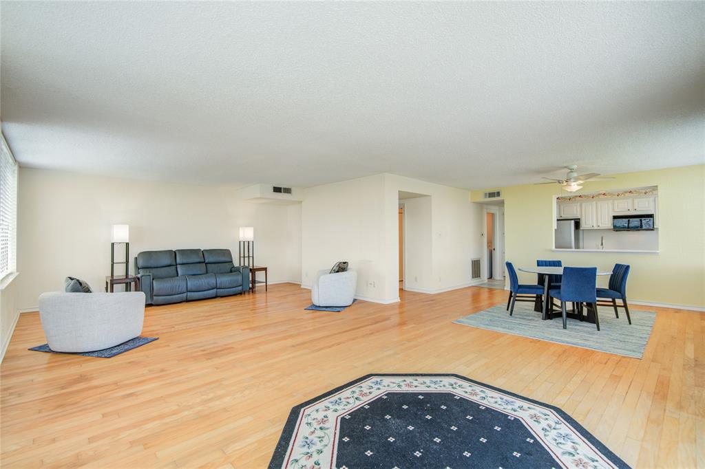 14655 Champion Forest Drive #1104, Houston, Texas image 6