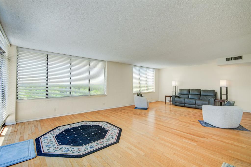 14655 Champion Forest Drive #1104, Houston, Texas image 5