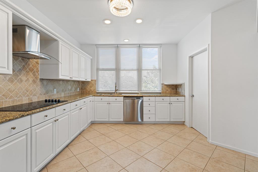 18205 Sandy Cove, Houston, Texas image 13