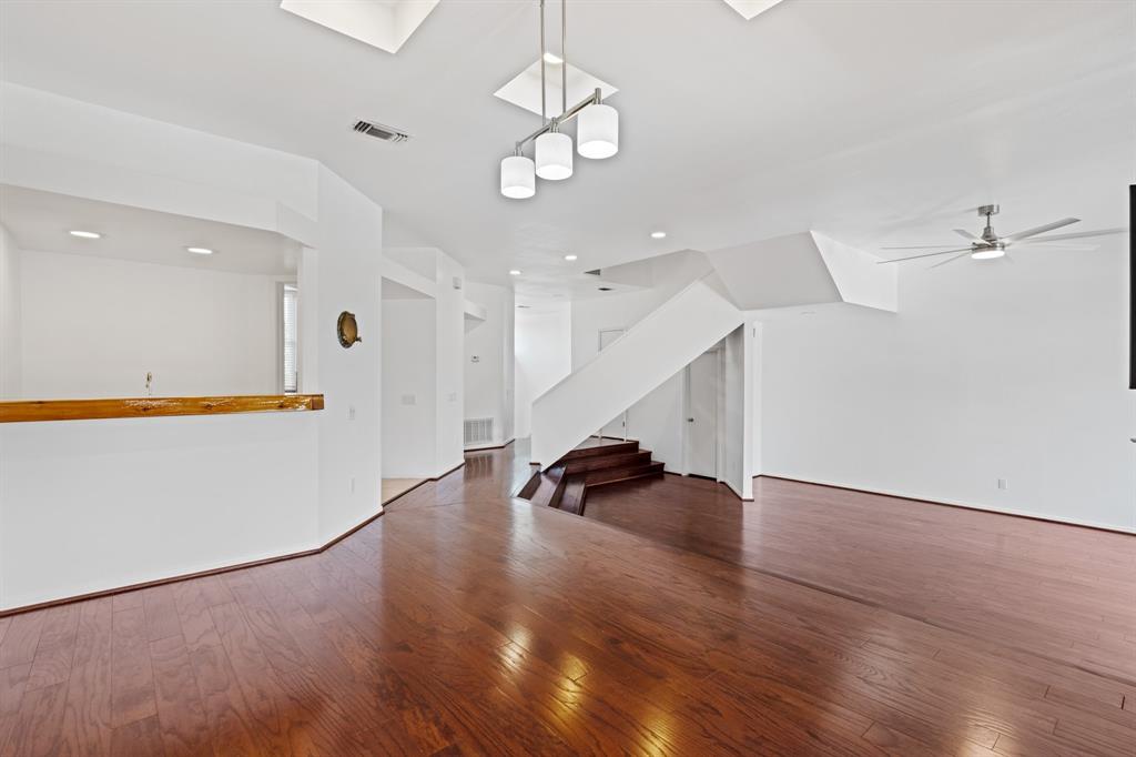 18205 Sandy Cove, Houston, Texas image 6