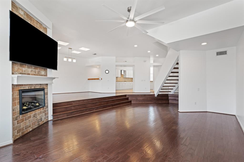 18205 Sandy Cove, Houston, Texas image 8