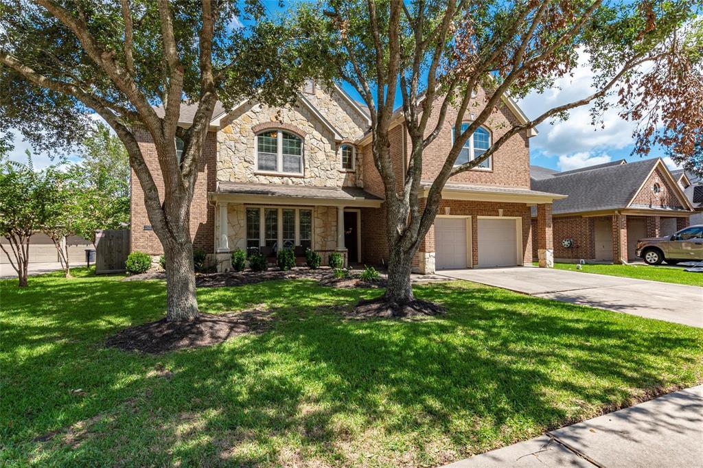 2505 Rockygate Lane, Friendswood, Texas image 3