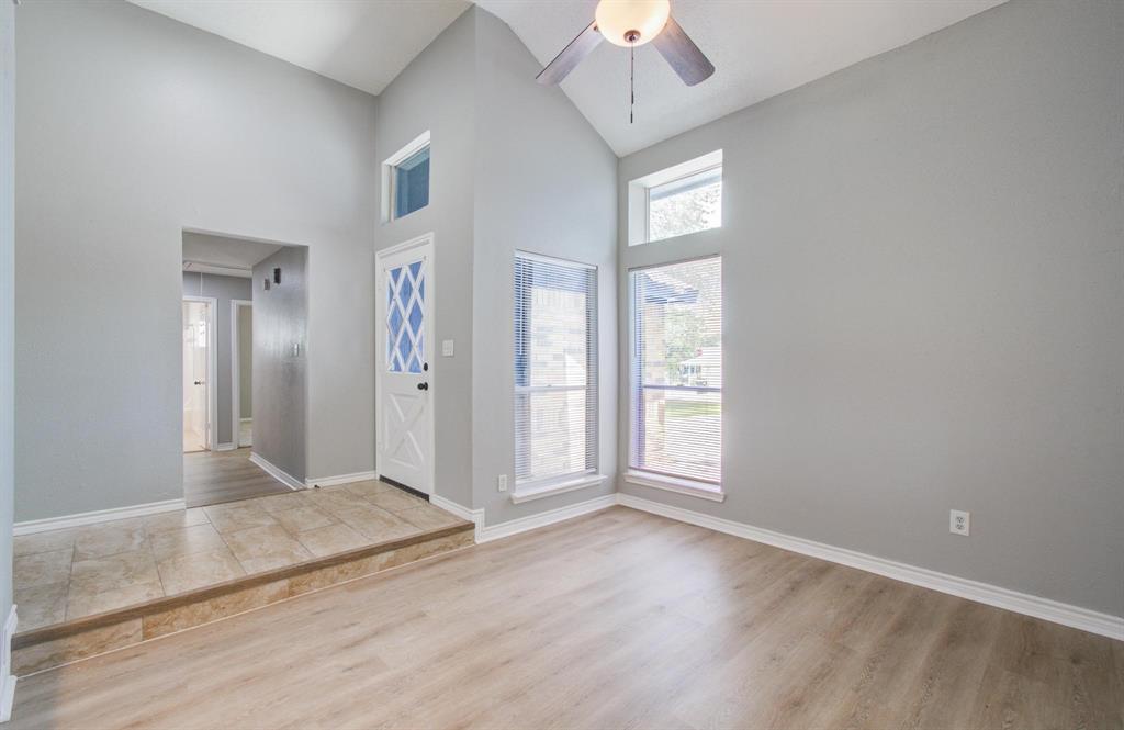 13215 Bunker Hill Drive, Willis, Texas image 10