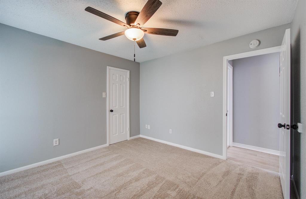 13215 Bunker Hill Drive, Willis, Texas image 21