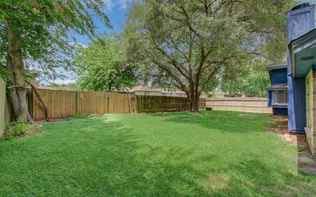 13215 Bunker Hill Drive, Willis, Texas image 44