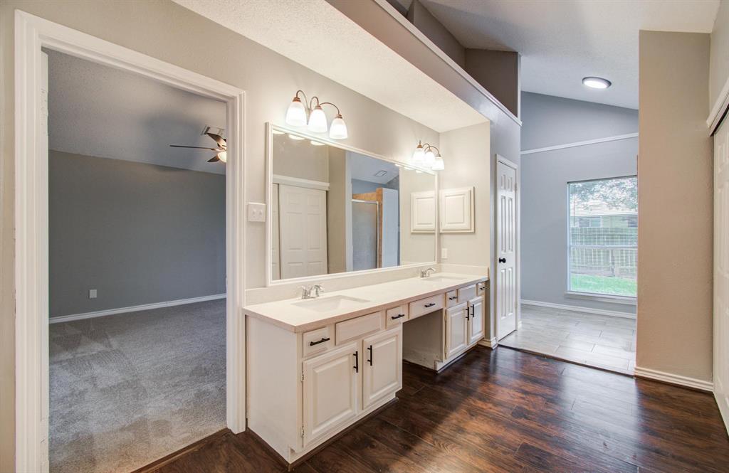 13215 Bunker Hill Drive, Willis, Texas image 28