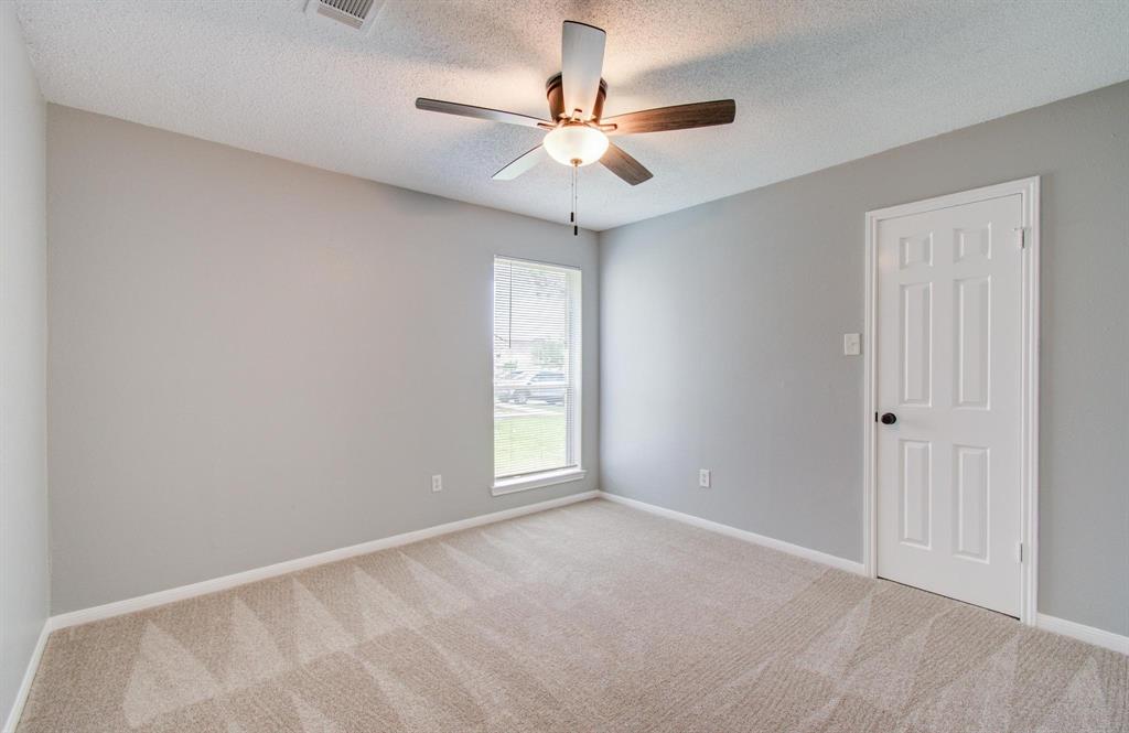 13215 Bunker Hill Drive, Willis, Texas image 20