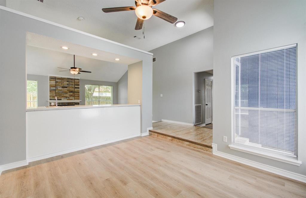 13215 Bunker Hill Drive, Willis, Texas image 12