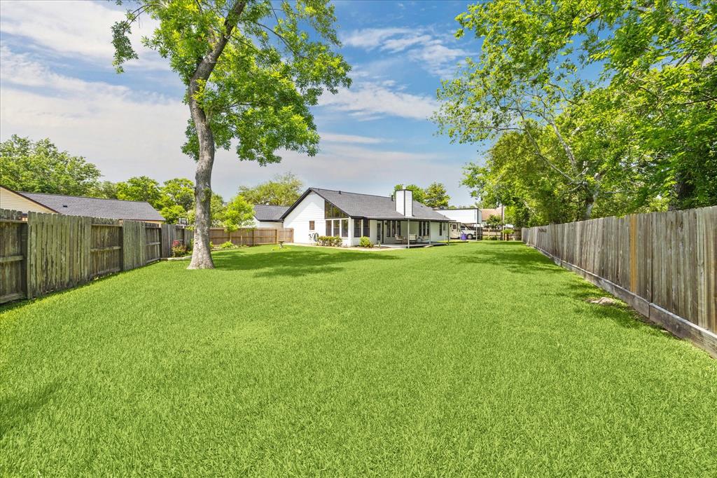 2301 Colleen Drive, Pearland, Texas image 29
