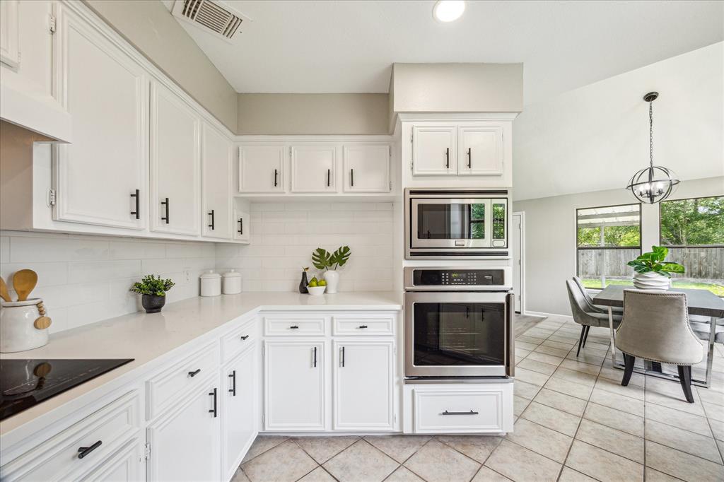 2301 Colleen Drive, Pearland, Texas image 15