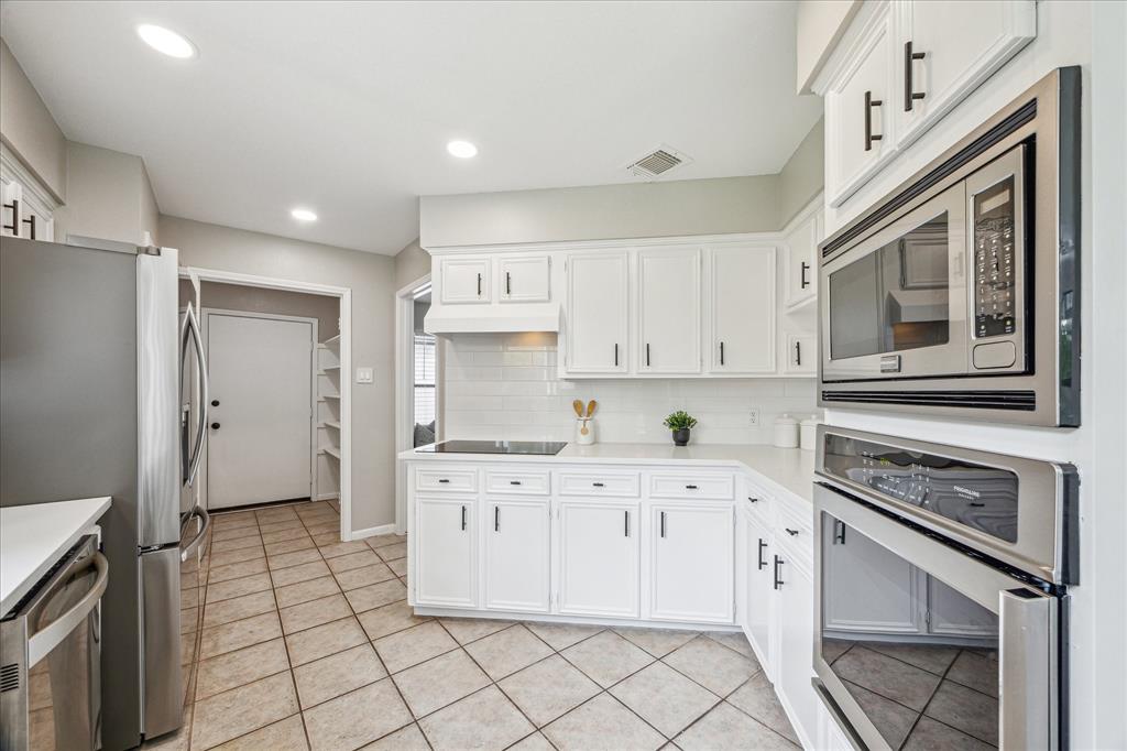 2301 Colleen Drive, Pearland, Texas image 14