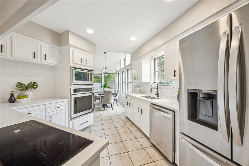 2301 Colleen Drive, Pearland, Texas image 16