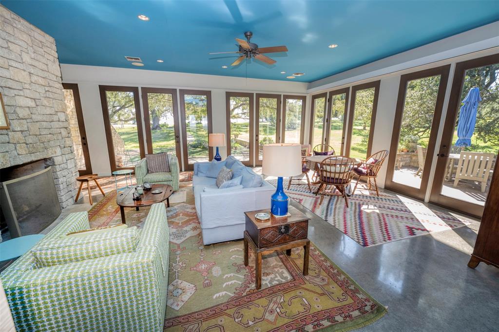 10209 Seward Plantation Road, Brenham, Texas image 13