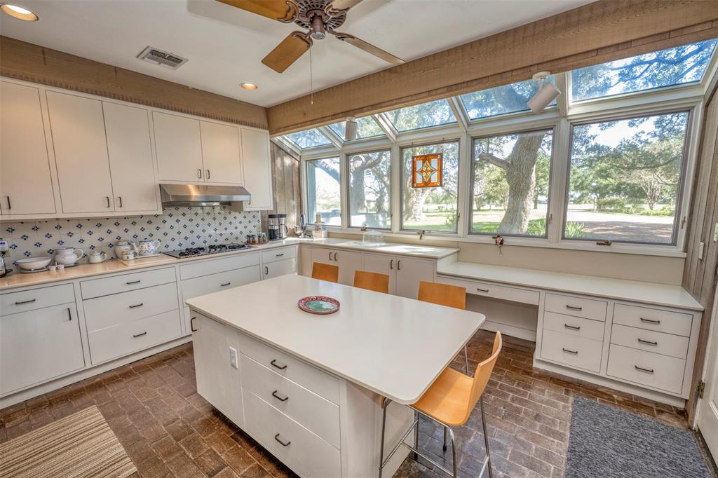 10209 Seward Plantation Road, Brenham, Texas image 30